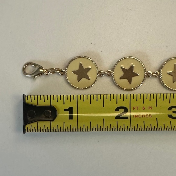 TOVA Gold Star Bracelet Set in Vanilla Enamel and Gold-Tone Metal - Picture 8 of 10
